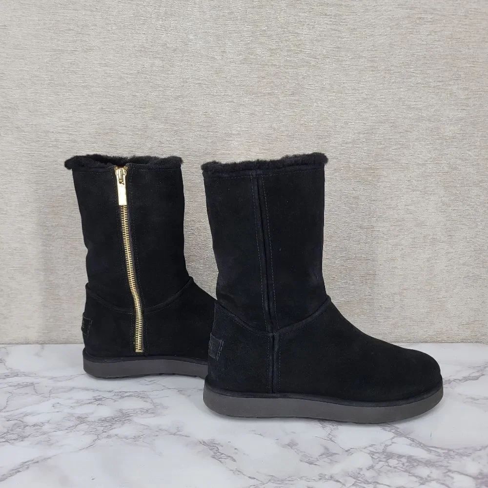 Ugg Black Suede Shearling Sherpa Lined Gold Zipper Women's Boots Size 6